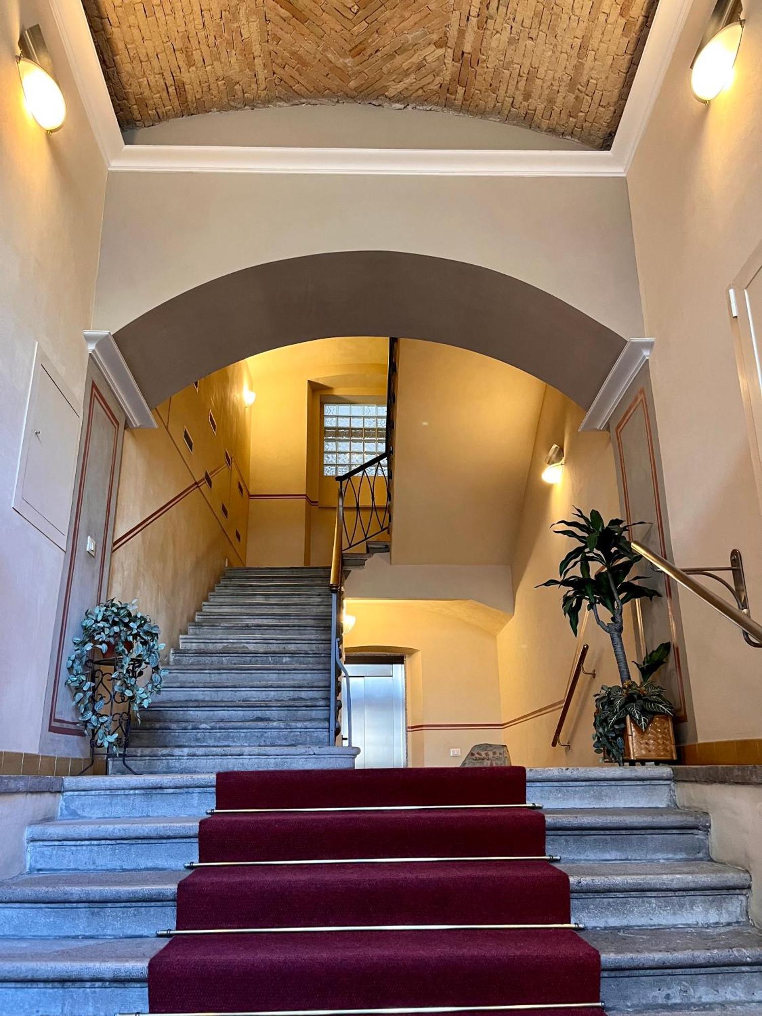 Rivapartments Triëst Buitenkant foto
